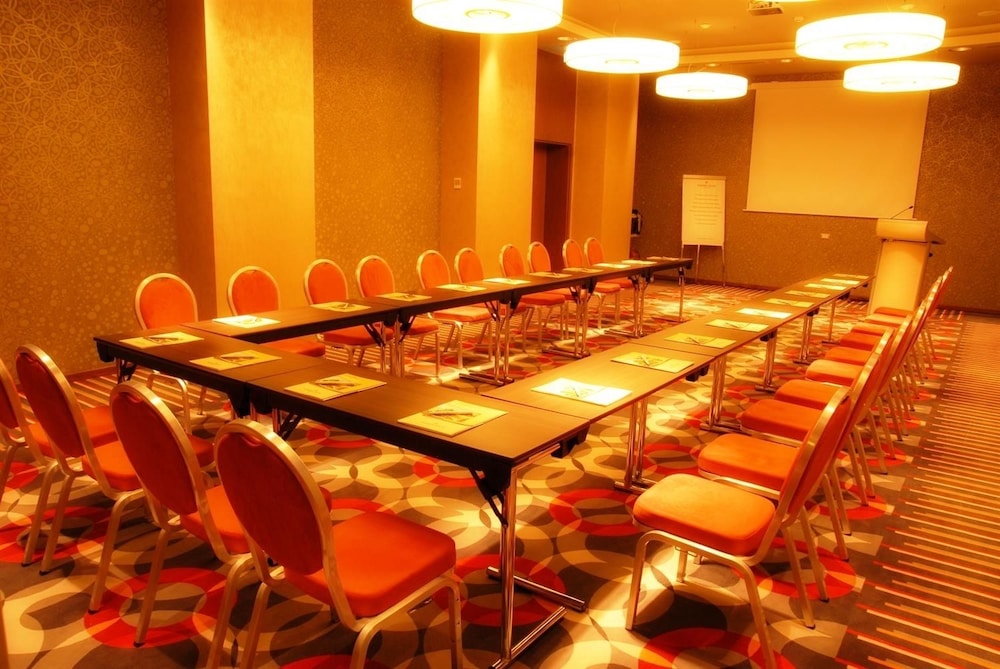 Golden Tulip Ana Dome Cluj 63/66