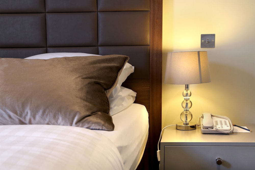 Best Western Salisbury Red Lion Hotel 14/67
