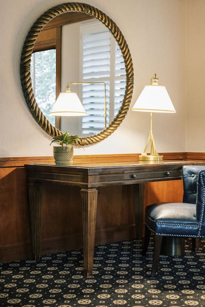 Napa River Inn 7/60