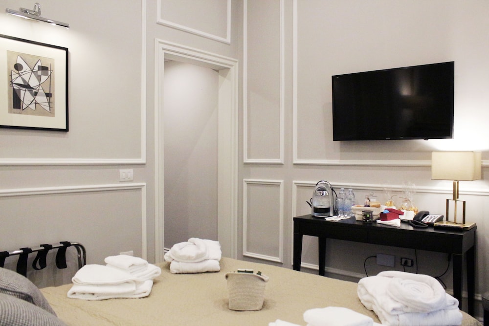 Florence Luxury Guest House 36/49