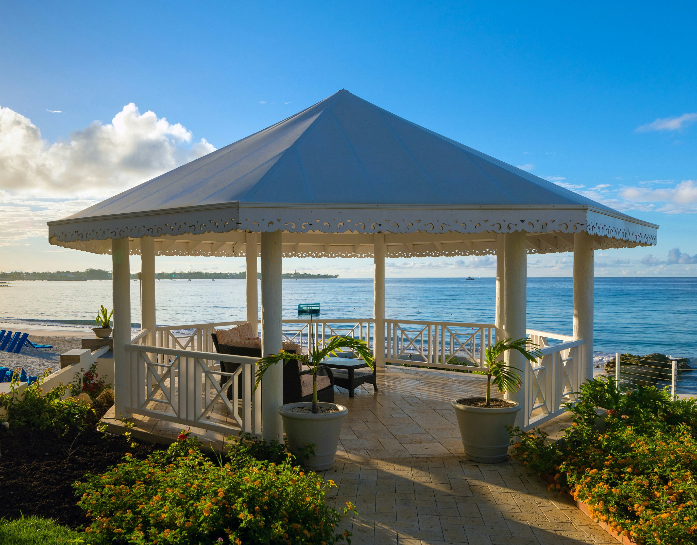 Sea Breeze Beach House 60/72