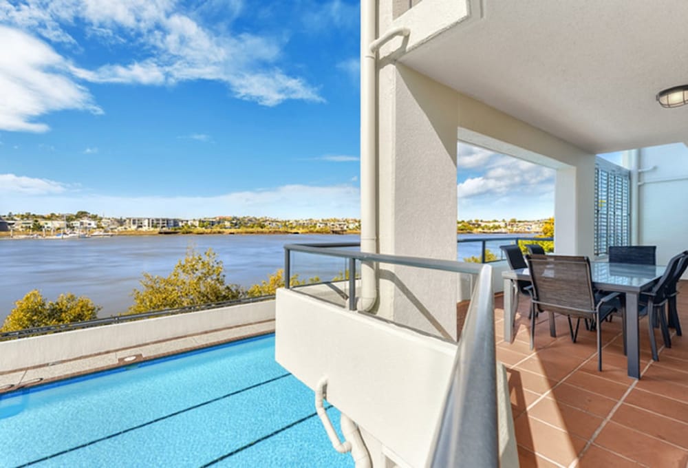 Goldsborough Place Apartments 5/30