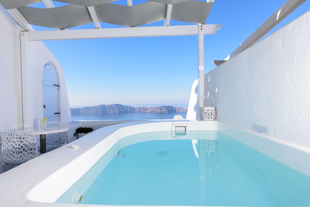 DREAMING VIEW SUITES 27/60