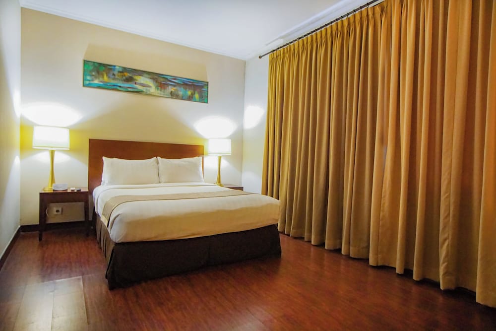 DELUXE, SUITE, QUEEN BED