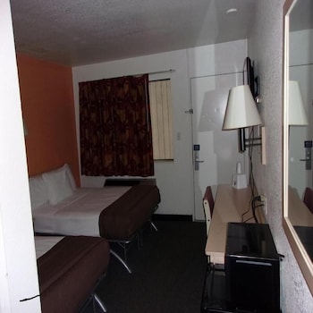 AMERICAS BEST VALUE INN 32/53