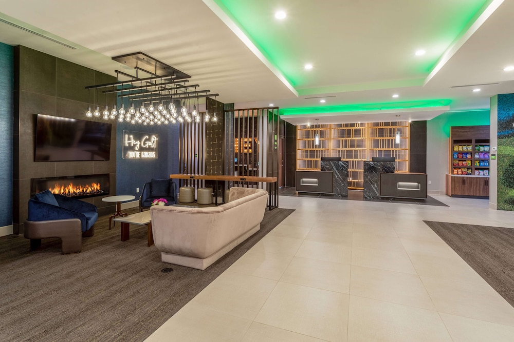 La Quinta Inn & Suites By Wyndham Galt Lodi North 10/56