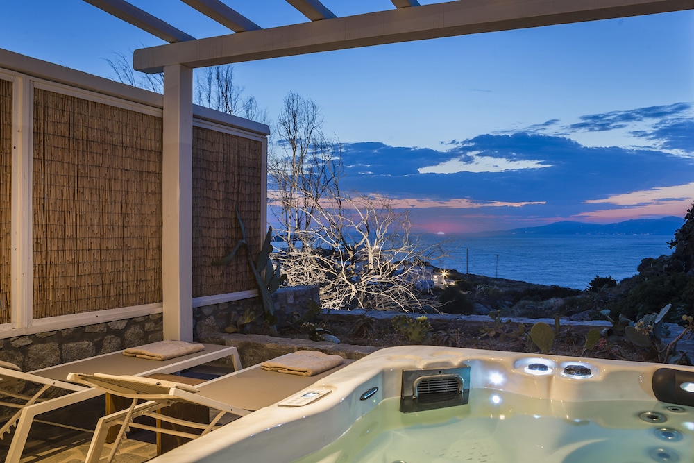 Klidon Dreamy Living Suites 18/43