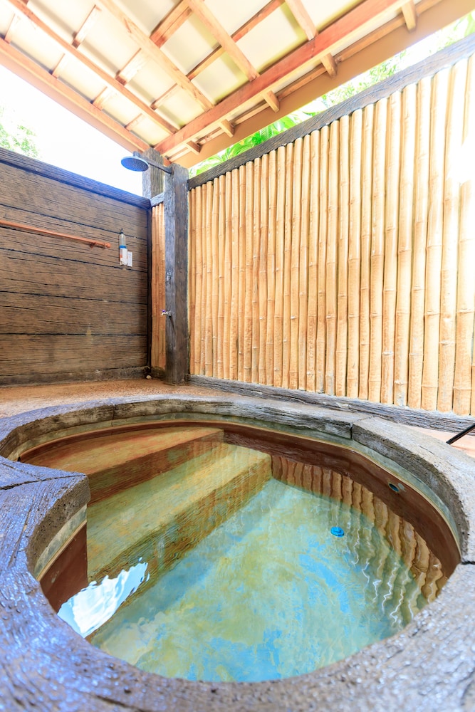 Saline Hot Spring Resort 37/62