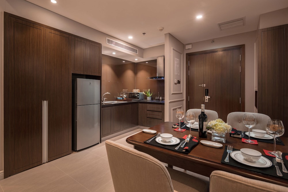 Altara Suites Da Nang 41/50