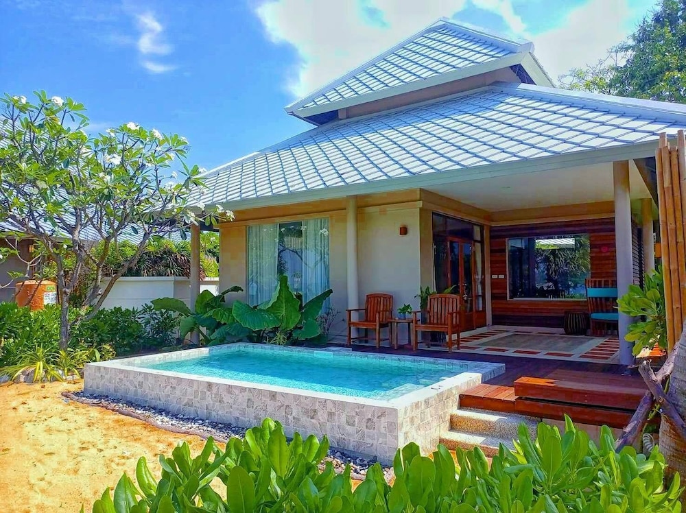 Sirarun Resort 3/50