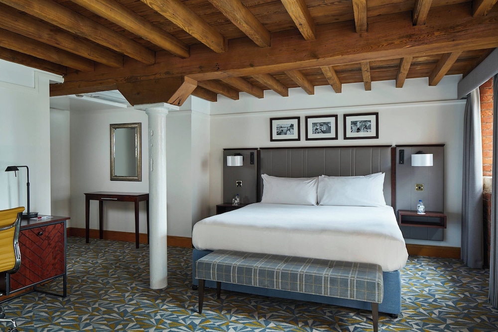 1 BEDROOM, JUNIOR SUITE