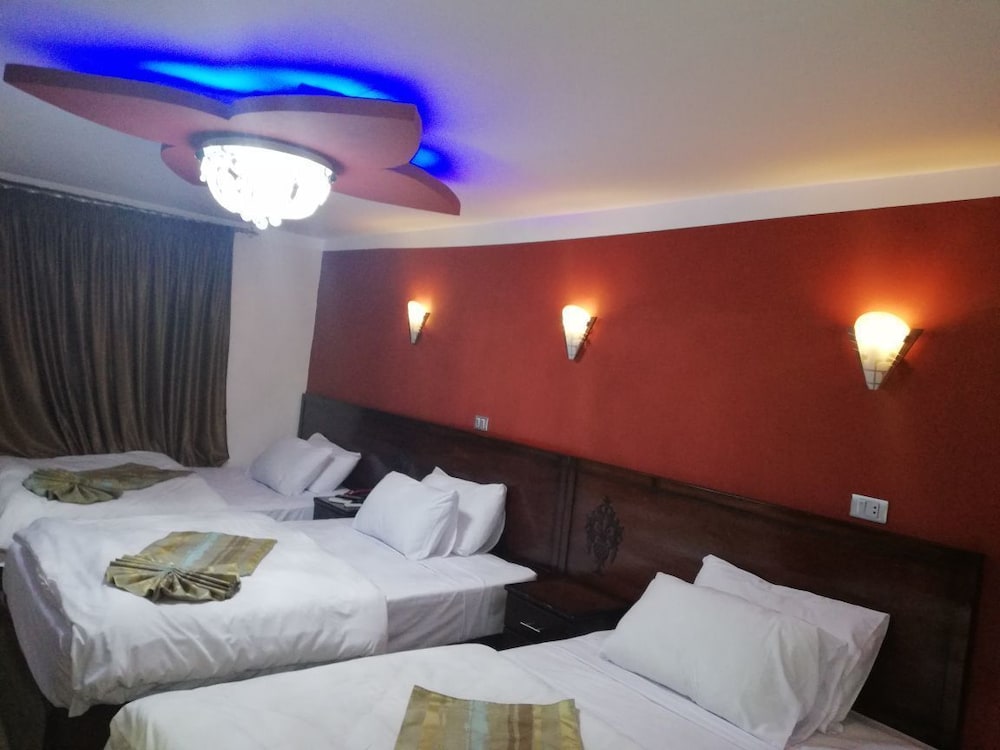 My Cairo Hotel 30/50