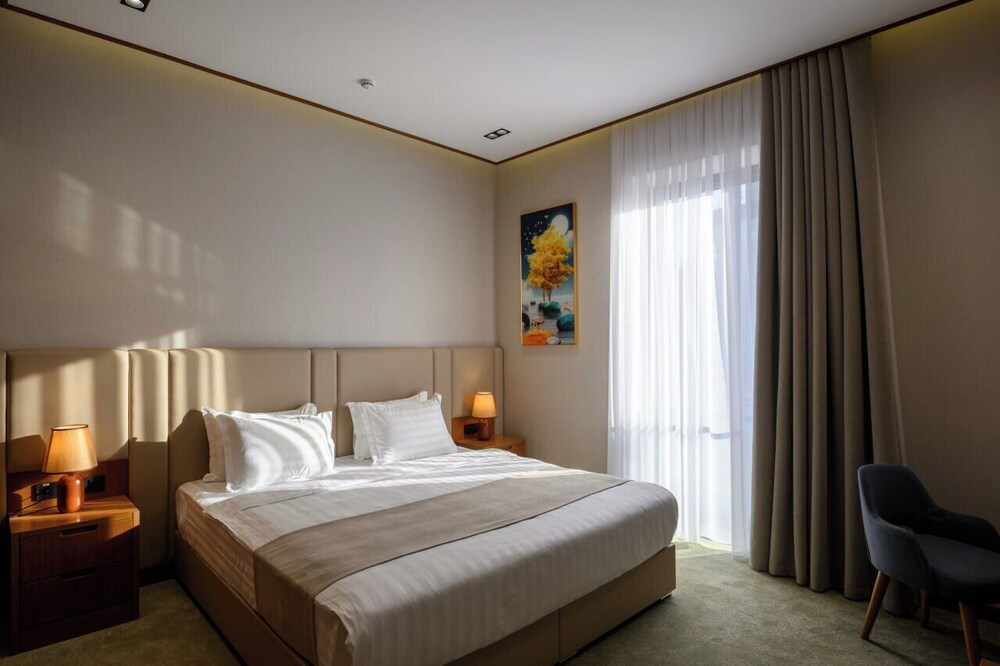 Consti Hotel Tashkent 28/63