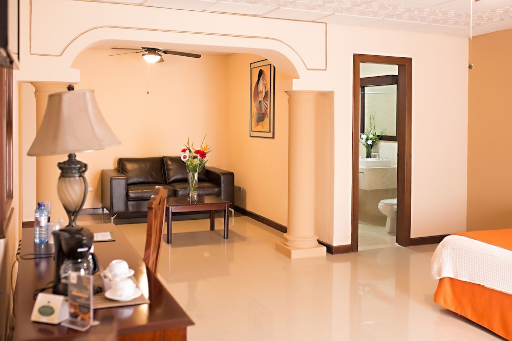 Hotel Royal Palace 48/64