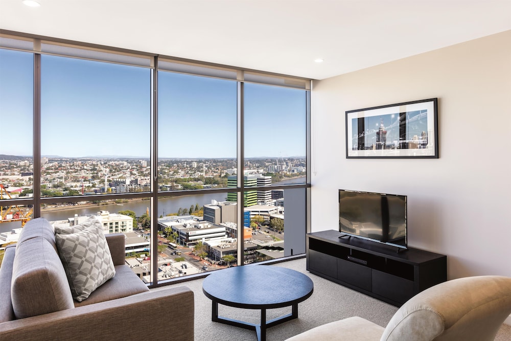 The Milton Brisbane 32/50