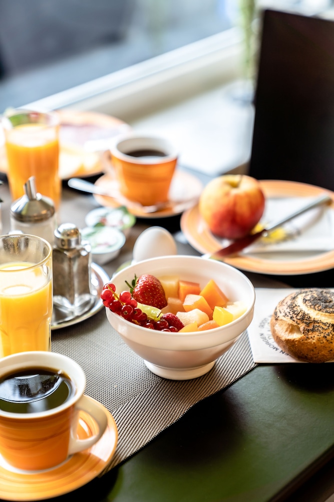 Hotel Fresh Inn 32/41
