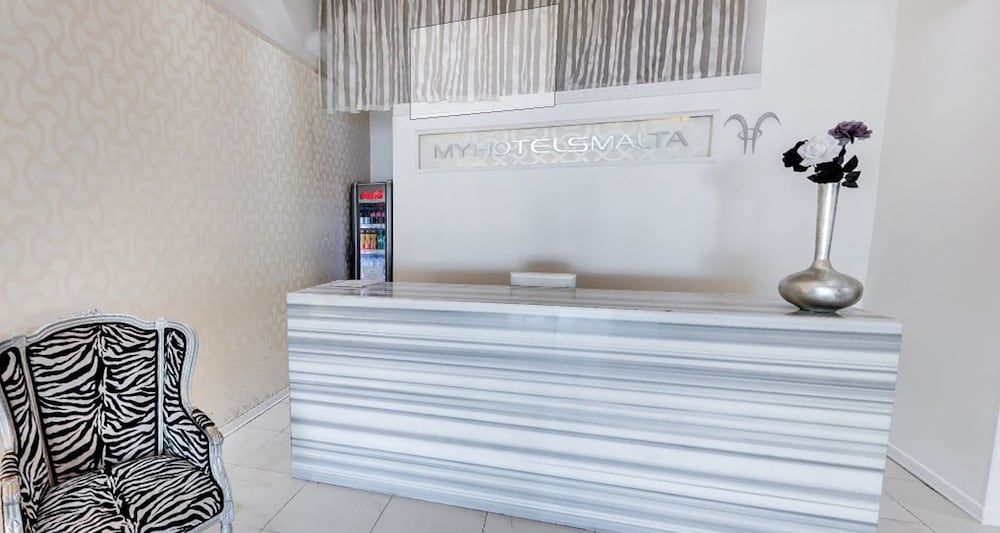 SLIEMA MARINA HOTEL photo2
