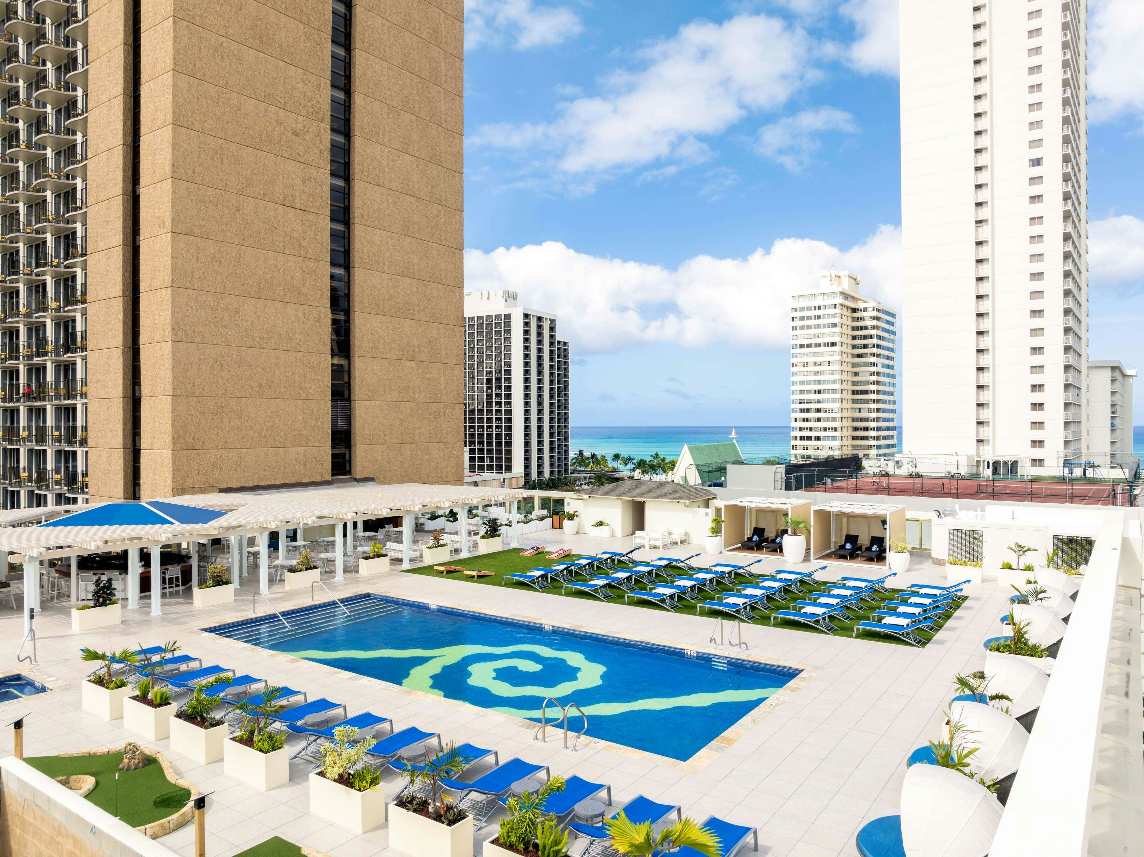 Hilton Waikiki Beach Resort & Spa 19/50