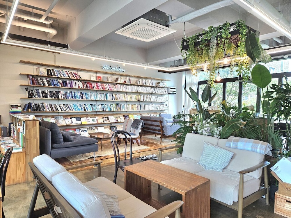 Bookchon Place Jeju 39/60