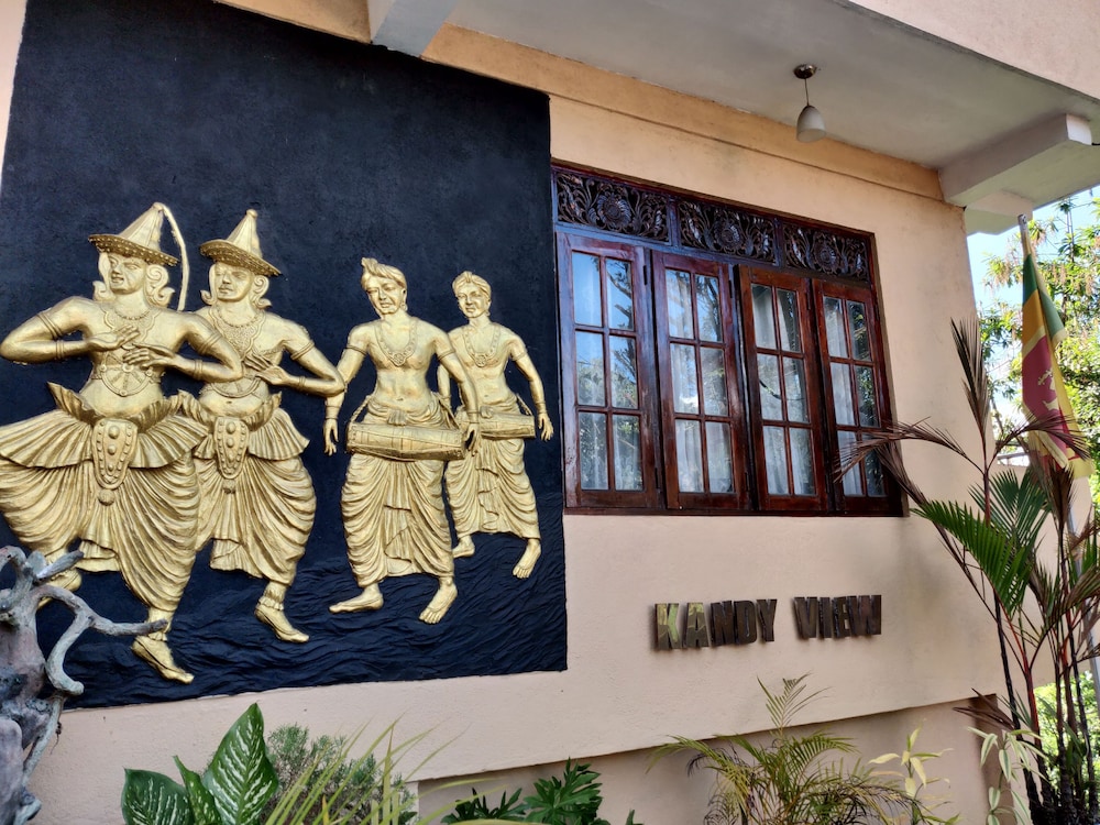 Kandy View Hotel 5/56