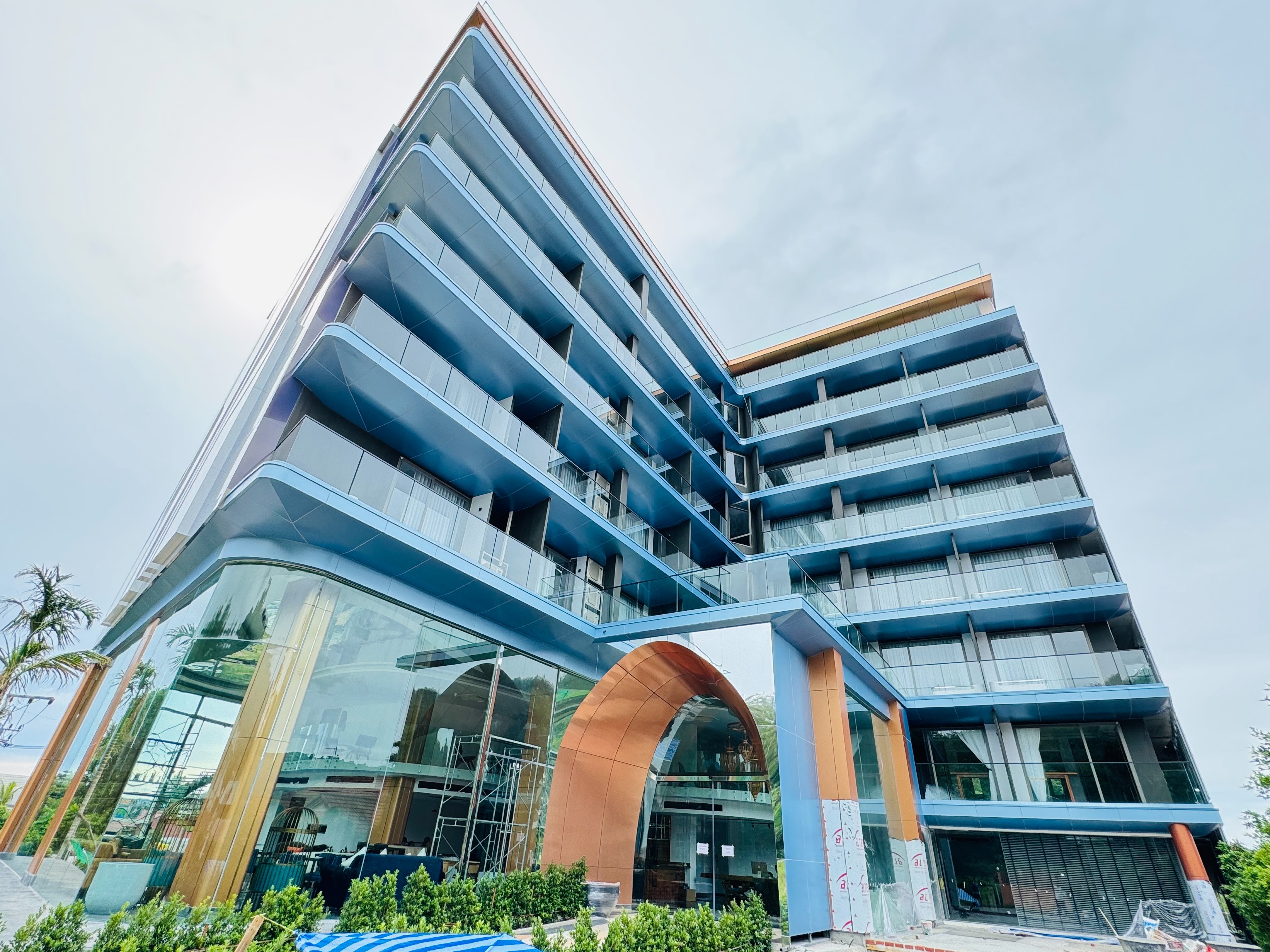 The Blue Mavi Hotel in CHALONG