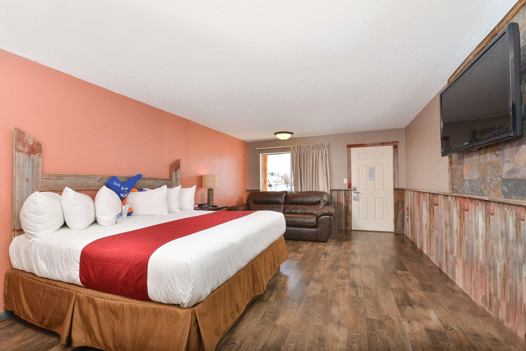 غرفة بسرير كينج لذوي الإعاقة