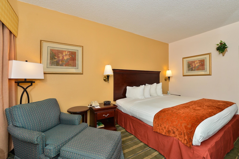 Best Western Lake Okeechobee 17/33
