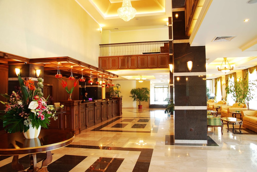 Hotel Central Ploiesti 8/69