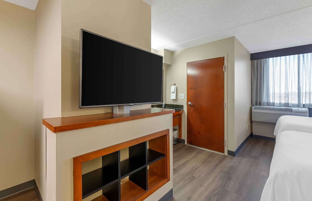 Extended Stay America Premier Suites - Cleveland - Independence 48/55