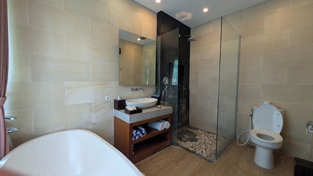 The Canggu Boutique Villa Spa 75/77