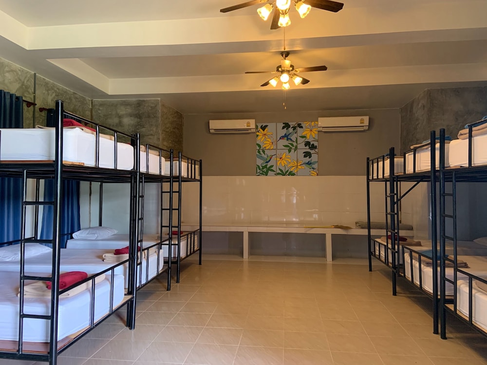 BOUTIQUE RAFT RESORT 39/54