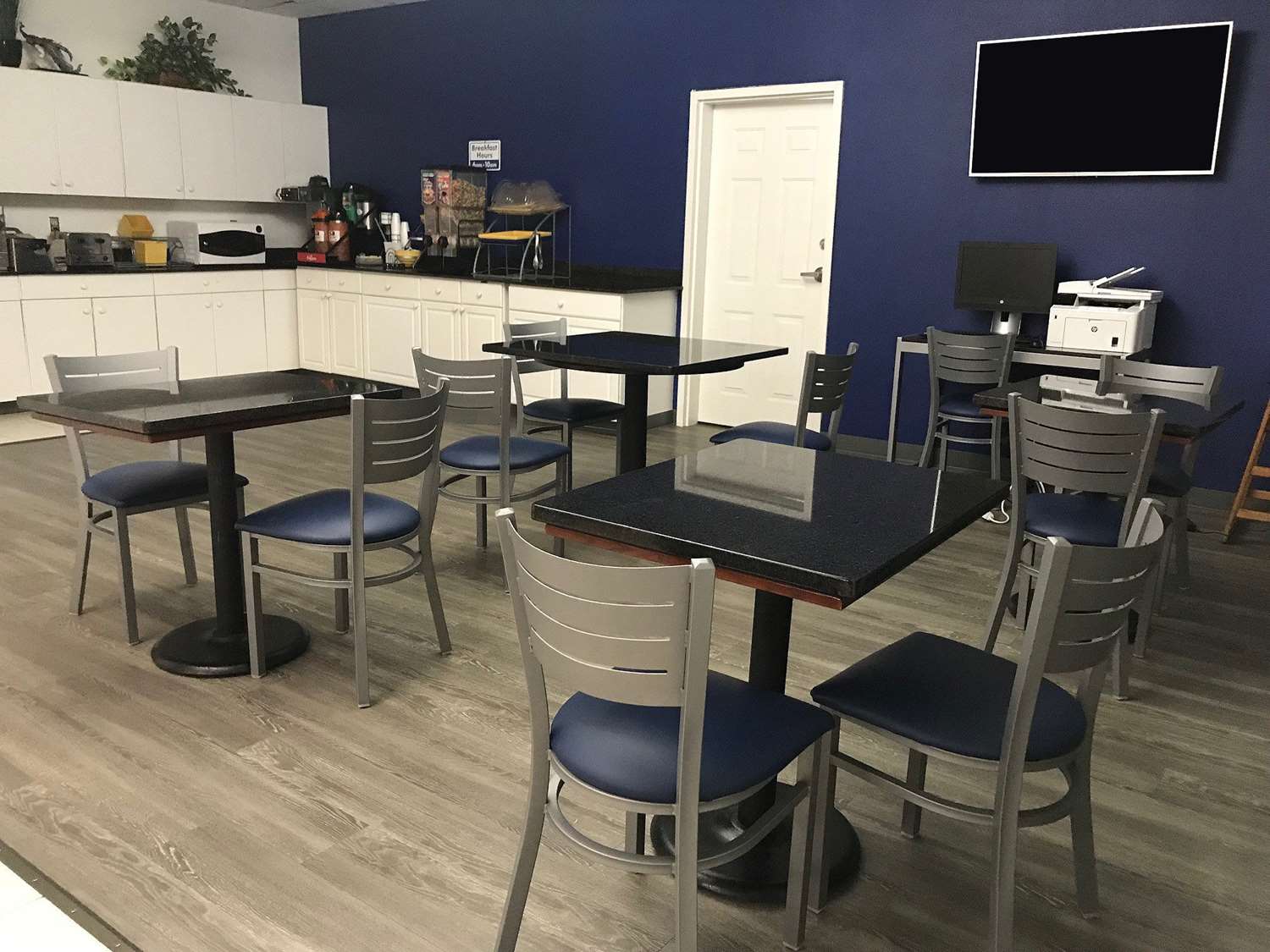Americas Best Value Inn & Suites Sumter 1/2