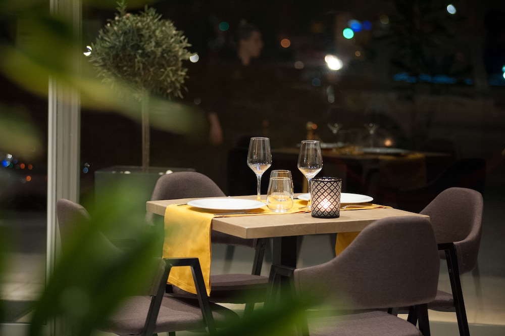 B4b Athens Signature Hotel 64/77