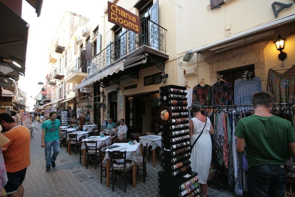 Chania Rooms 36/48