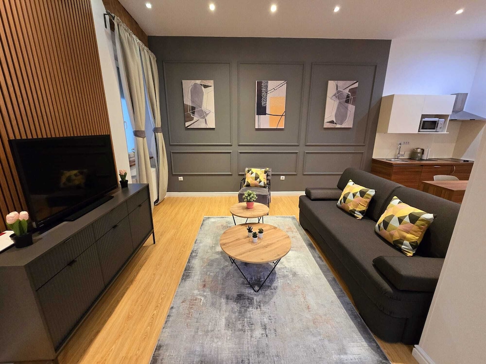 Tesla Boutique Apartments & Rooms 22/50
