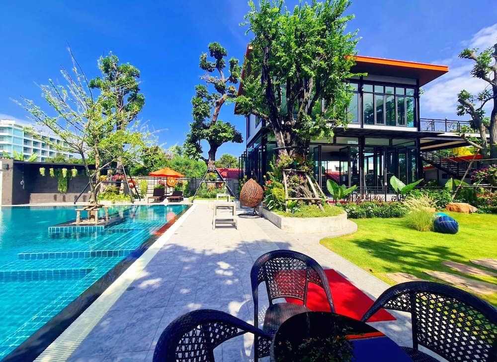 UR The Private Hua-Hin 46/50