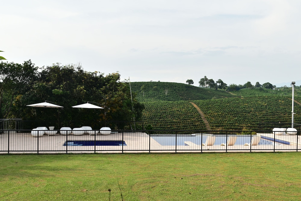 Finca Hotel Los Girasoles 45/50