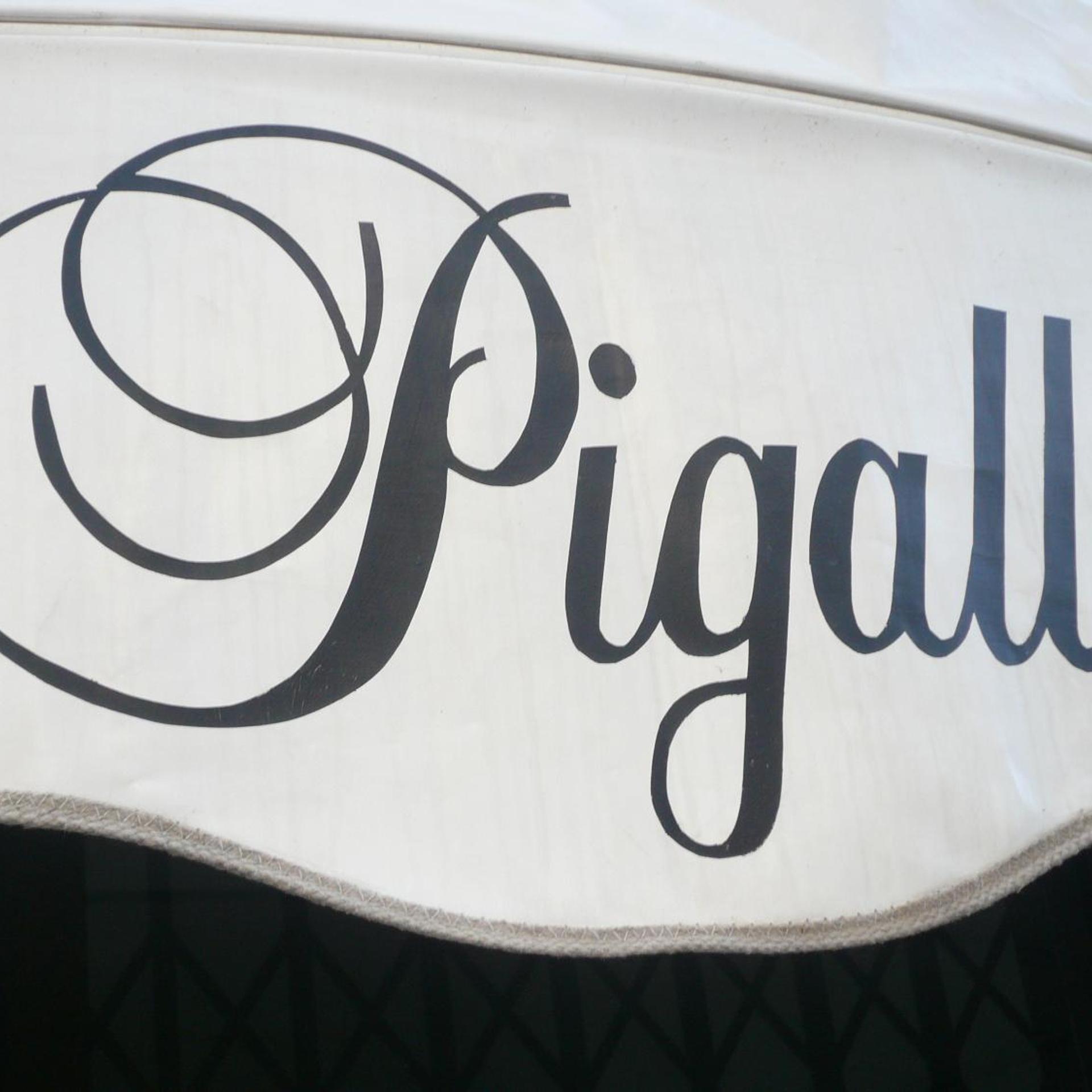 Hotel Pigalle 23/50