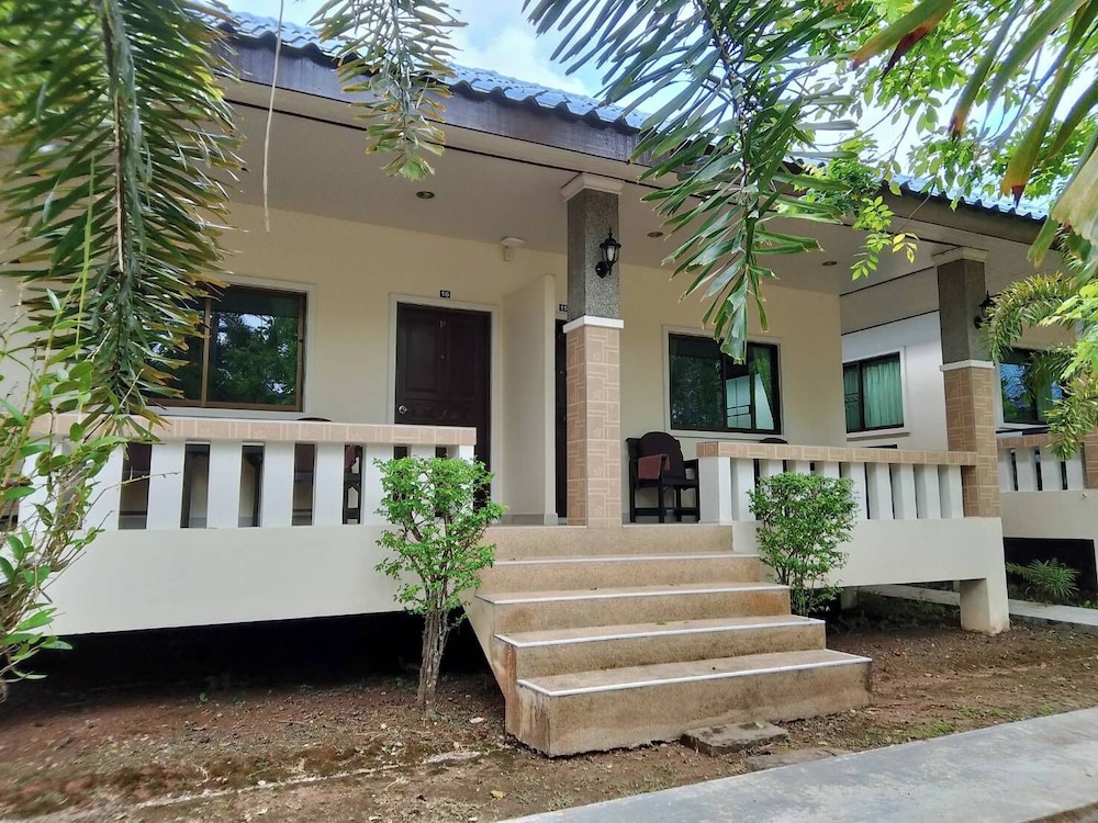 Naya Bungalow 14/65