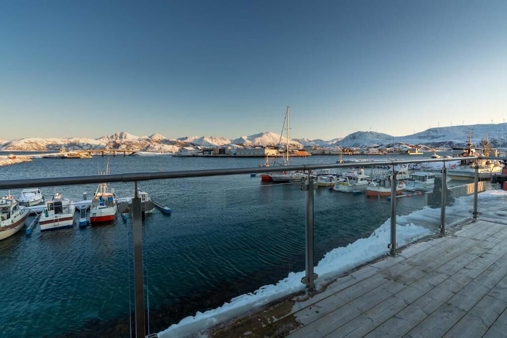 Sommaroy Arctic Hotel 34/50