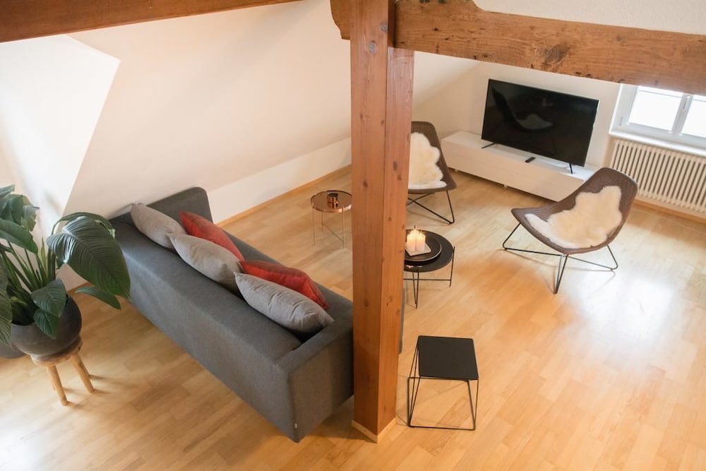 Airhome Zug Neugasse Stadtzentrum 17/25