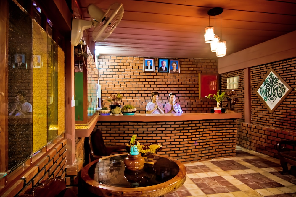 Ravorn Villa Boutique 66/66