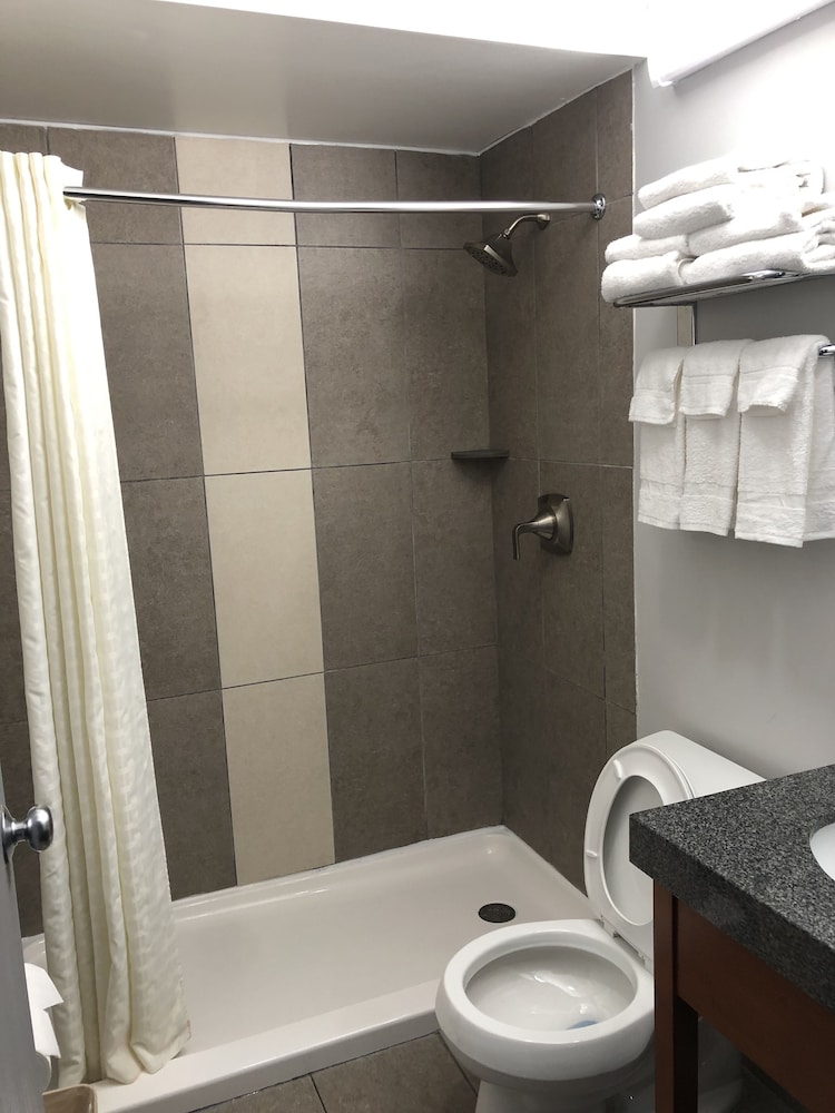 Quality Inn and Suites Watertown Fort Drum 50/50