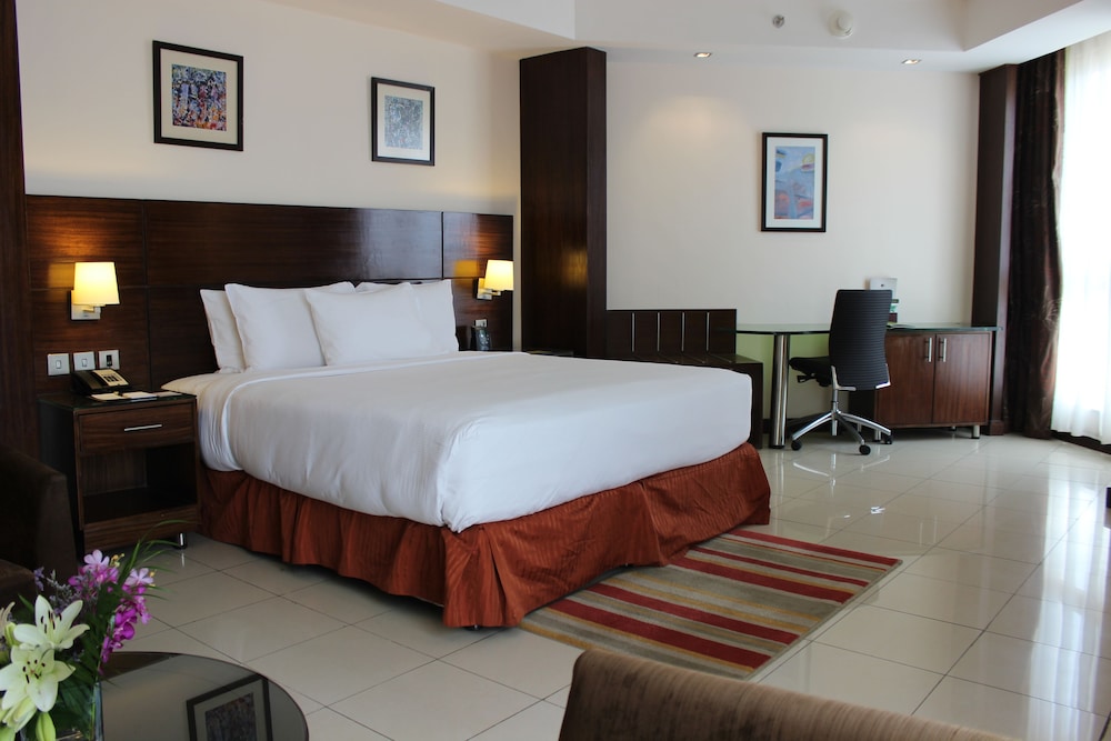 DoubleTree by Hilton Hotel Aqaba 18/70