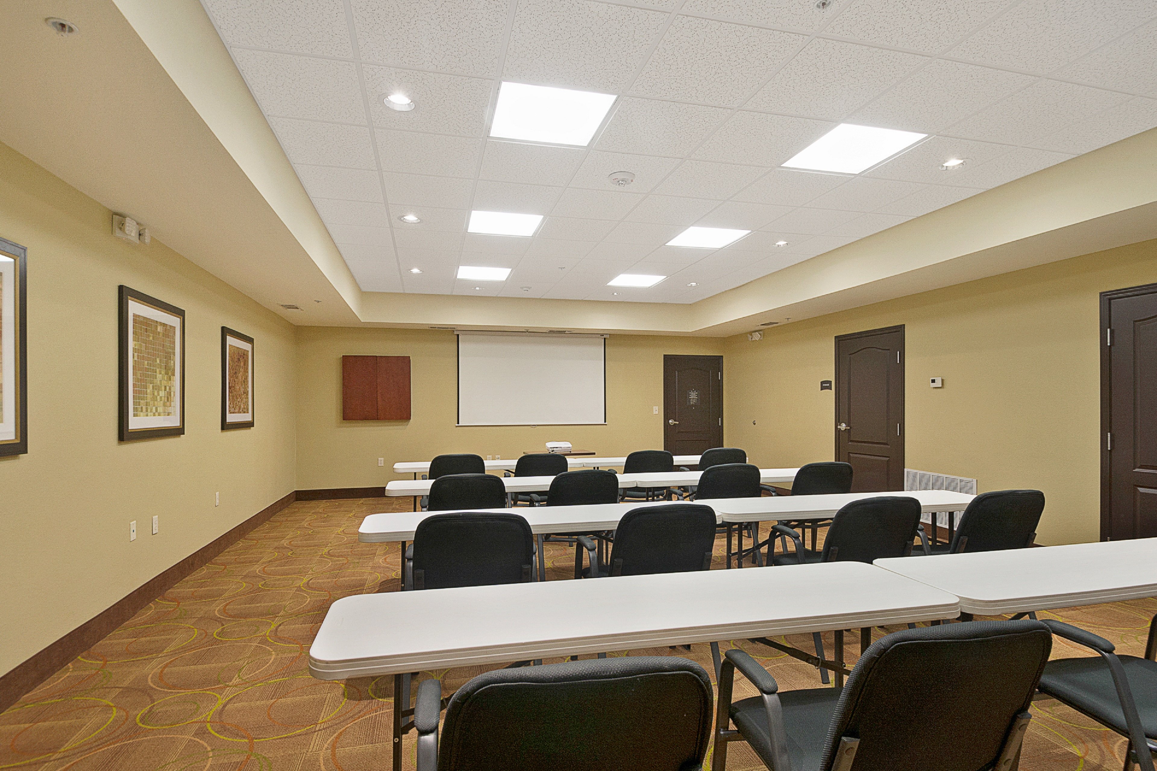 Staybridge Suites Longview 65/78