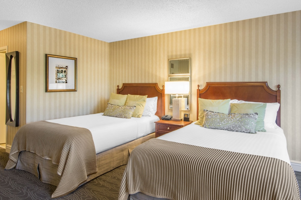 Omni Charlottesville Hotel 6/42