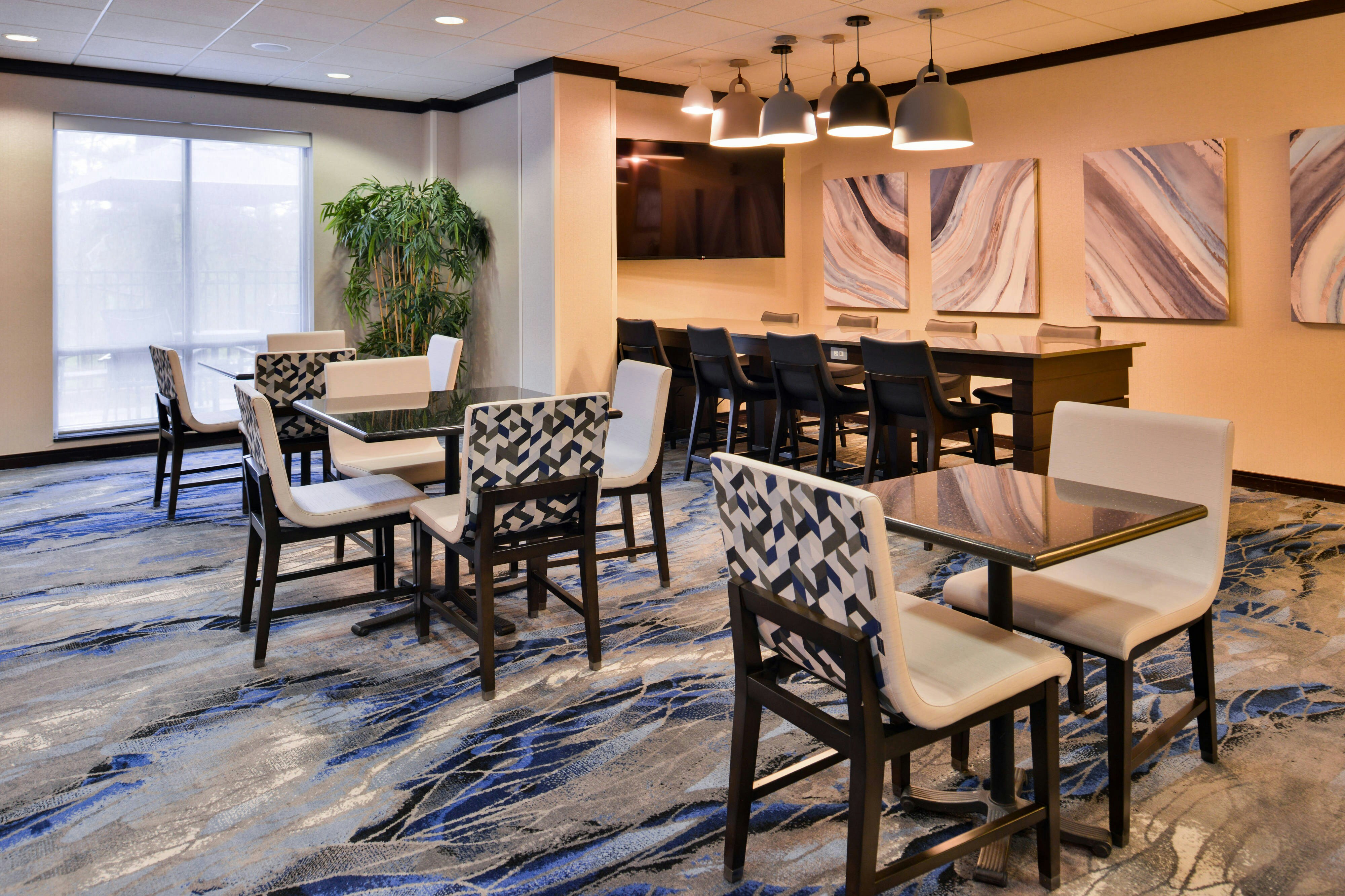 Fairfield Inn Suites Raleigh Durham Airport Brier Creek 24/35