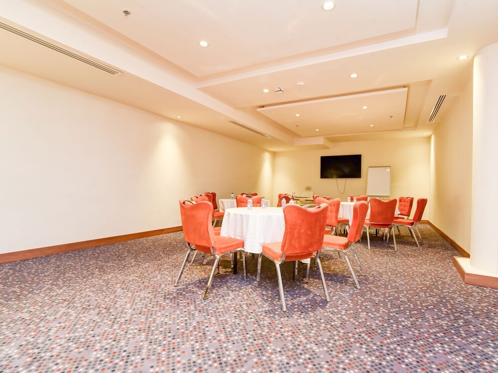 فندق مينا تبوك(Mena Hotel Tabuk) 38/42