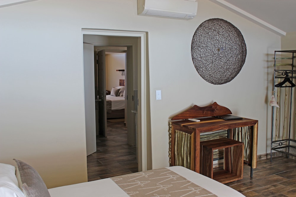Sossusvlei Lodge 52/70