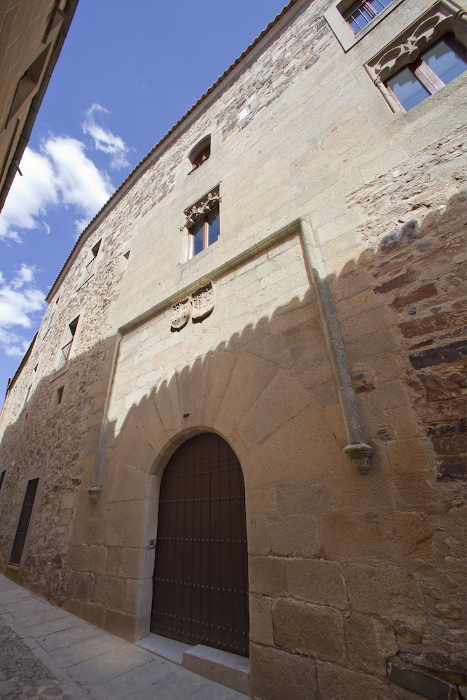 Parador De Caceres 4/63